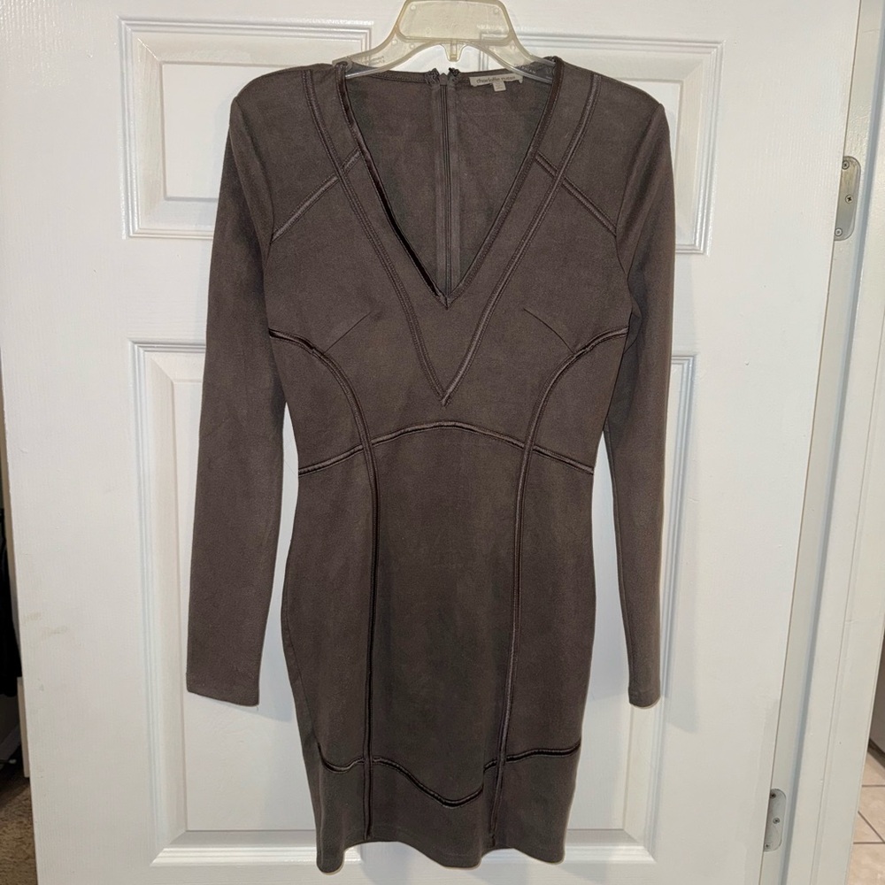 Charlotte Russe Charcoal Gray Long Sleeve Velvet V Neck Dress w/ Zipper - M 🩶